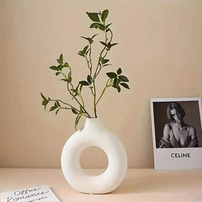 Durable Plastic Modern Decorative Donut Vase