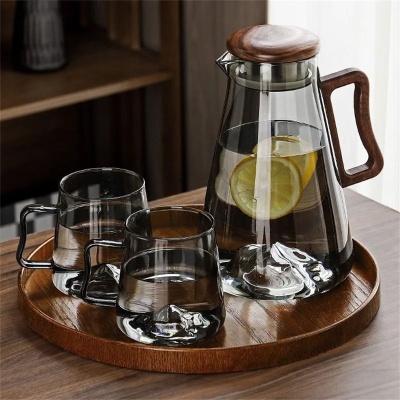 Large Capacity Glass Cold Water Jug Wooden Handle