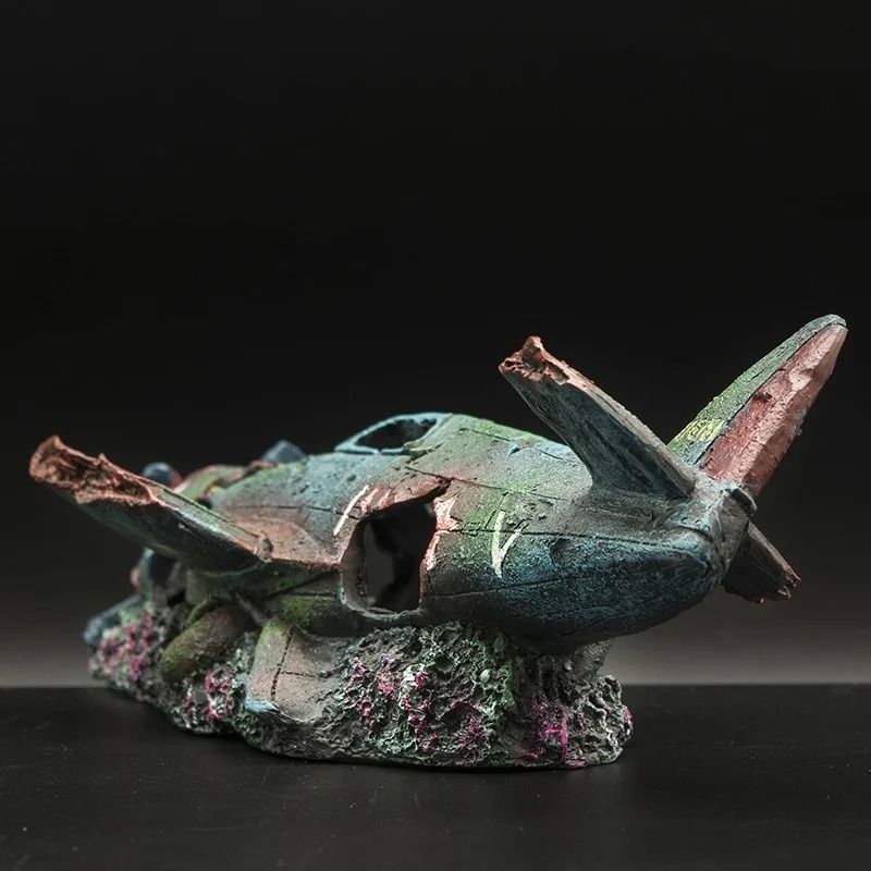 Artificial Plane Wreckage Aquarium Ornament – Resin Shelter House for Fish Tank Landscaping