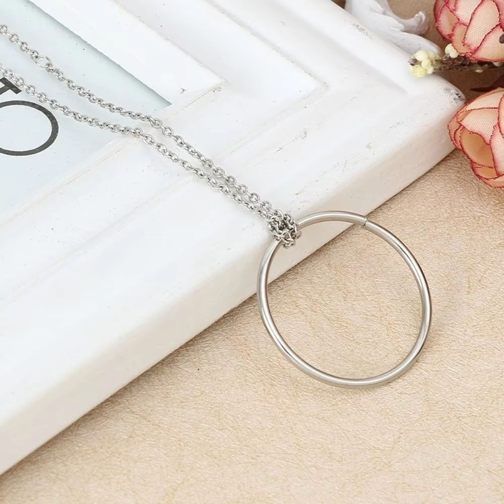 Magic Ring and Chain Trick Prop for Stage and Party Performers