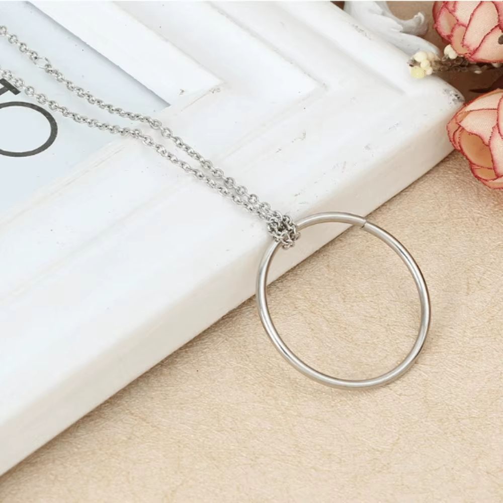 Magic Ring and Chain Trick Prop for Stage and Party Performers