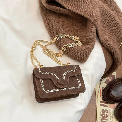 Elegant Embroidered Mini Chain Crossbody Bag – Stylish Women Handbag with Chain Strap & Compact Square Design