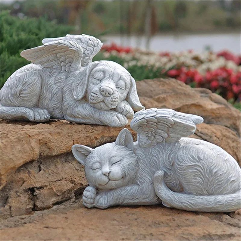 Angel Pet Statue Resin Garden Ornament for Outdoor Decor, Cat or Dog with Wings