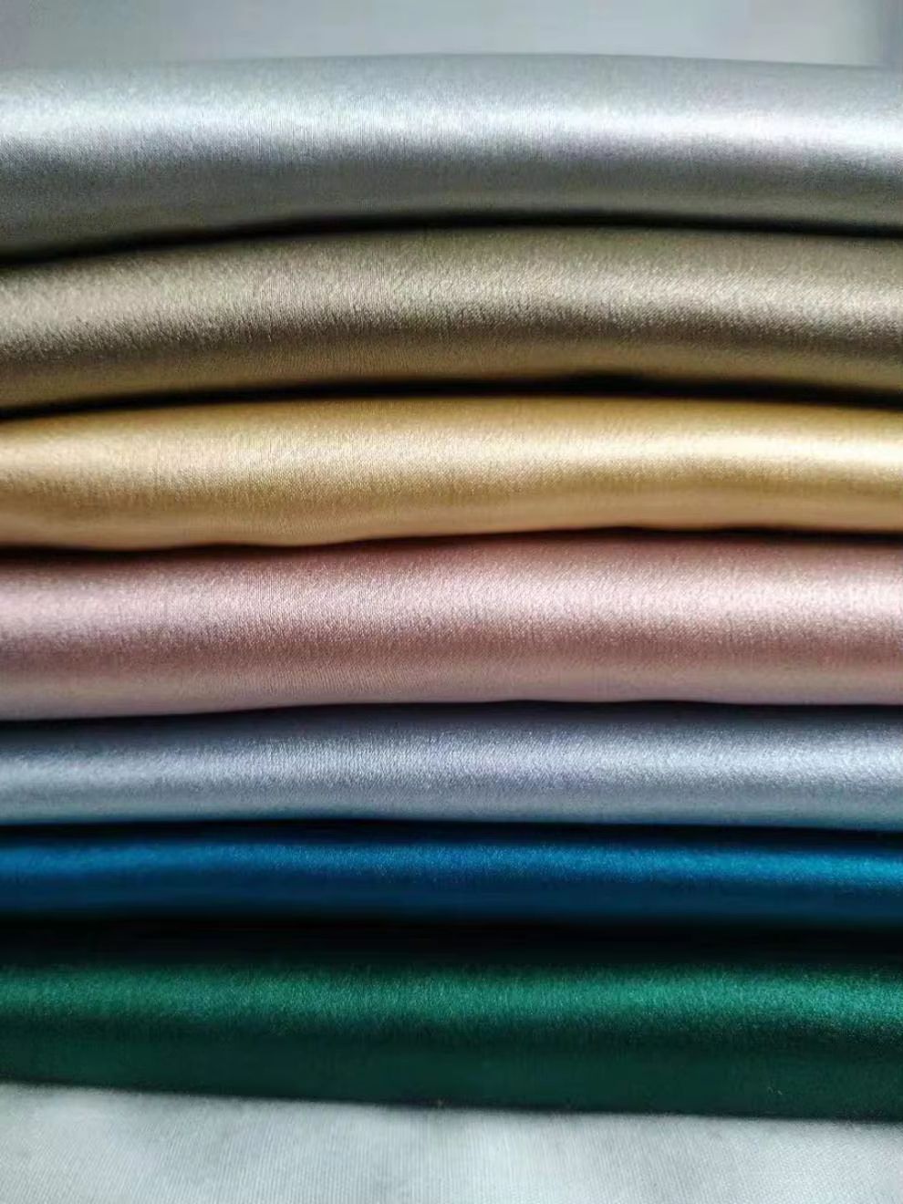 JuwenSilk Mulberry Silk Pillowcase – Standard & Queen Natural Silky Satin Pillow Cover