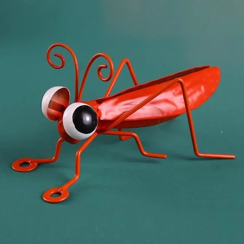 Cute Metal Grasshopper Garden Decor Outdoor Wall and Tree Art Accent