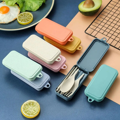 EcoLite 4-Piece Portable Travel Cutlery Set – Sustainable Eco-Friendly Wheat Straw Tableware with Case