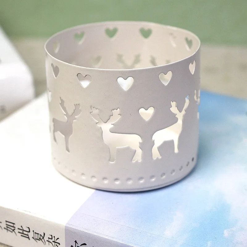 Vintage Snowflake Deer Candle Holder – Elegant Christmas candle holder for Festive Table Decor