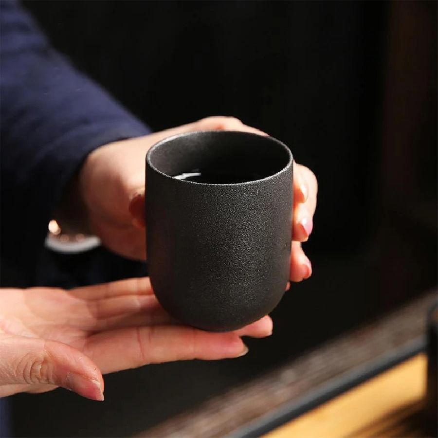 Vintage Japanese Stoneware Cup – Handcrafted Porcelain Kung Fu Tea & Sake Mug
