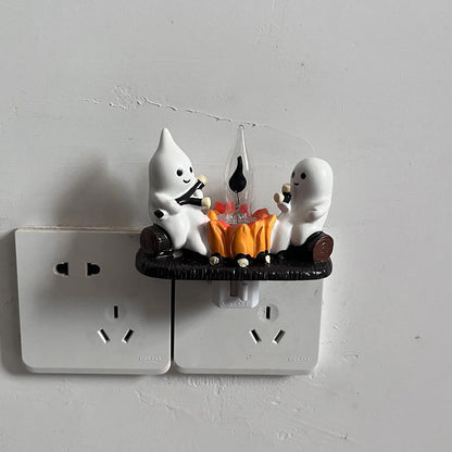 Glowing Ghost Firelight Figurine – LED Halloween Desk Decor