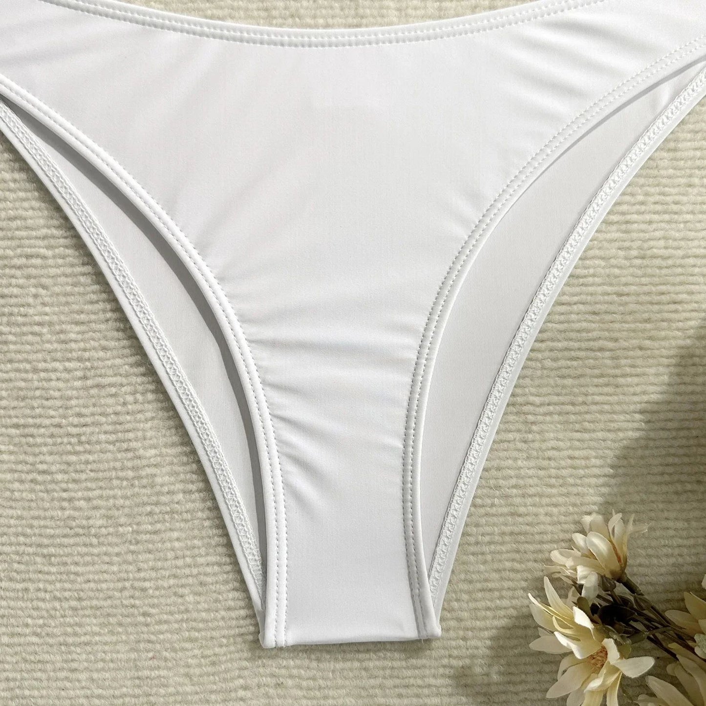 Vintage White Three Piece Push Up Bikini Set with Mesh Skirt