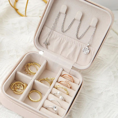 Single-Layer PU Leather Travel Jewelry Box – Compact Zipper Organizer Case