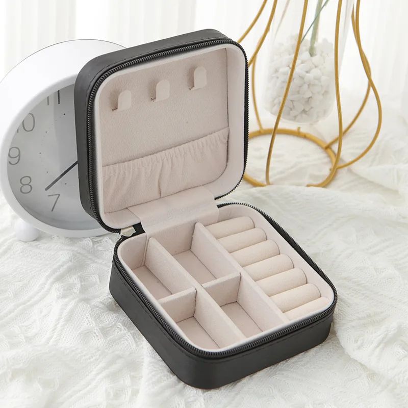 Single-Layer PU Leather Travel Jewelry Box – Compact Zipper Organizer Case