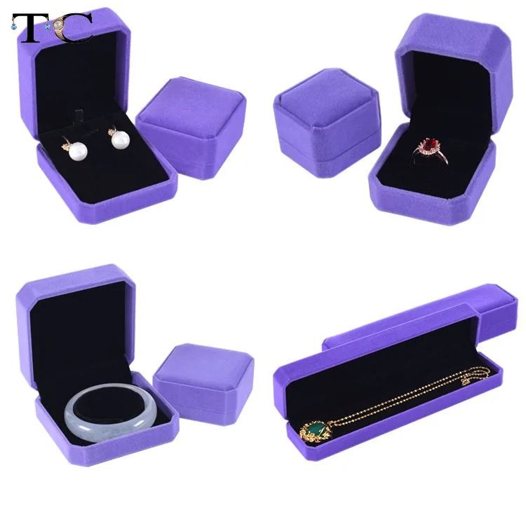 Premium Velvet Jewelry Box – Elegant Ring, Necklace & Bracelet Organizer