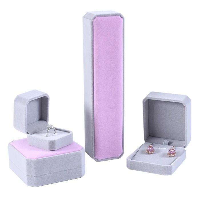 Premium Velvet Jewelry Box – Elegant Ring, Necklace & Bracelet Organizer