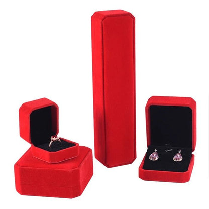 Premium Velvet Jewelry Box – Elegant Ring, Necklace & Bracelet Organizer