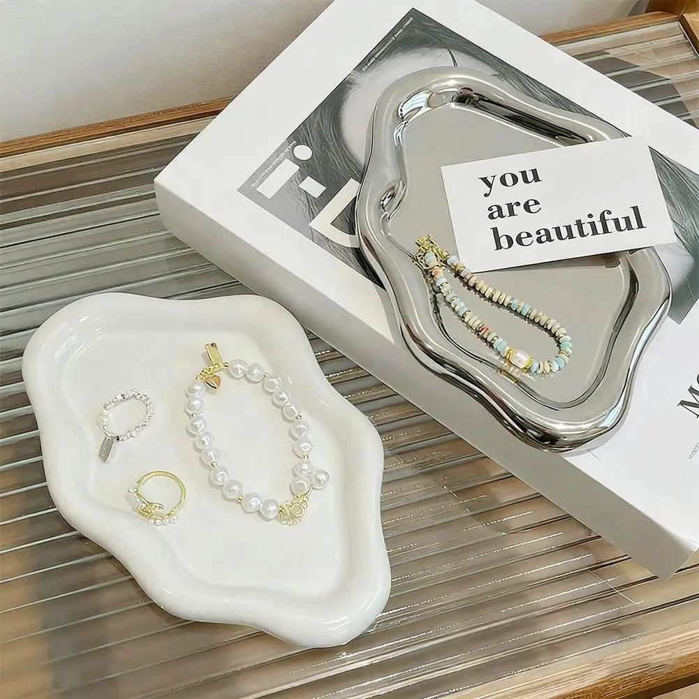 Cloud-Shaped Jewelry Storage Tray – Creative Electroplated Desktop Dish