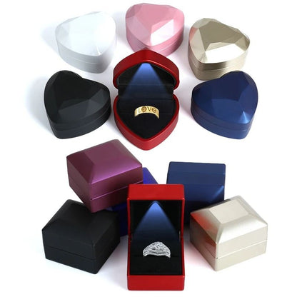 LED Lighted Jewelry Box – Heart & Square Velvet Proposal Cases