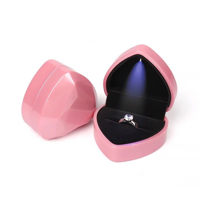 LED Lighted Jewelry Box – Heart & Square Velvet Proposal Cases
