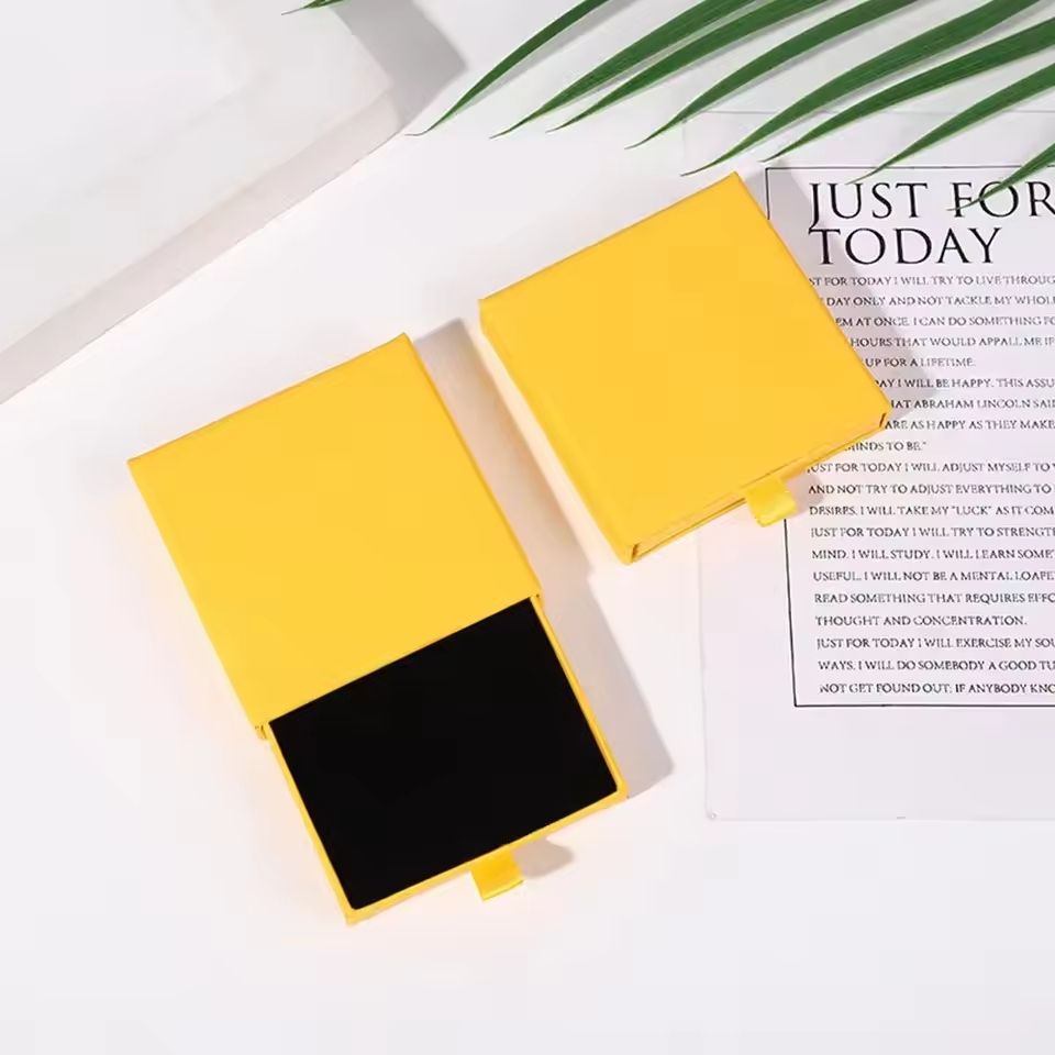 Thick Kraft Paper Drawer Jewelry Box – Minimalist Storage Case with Sponge Insert