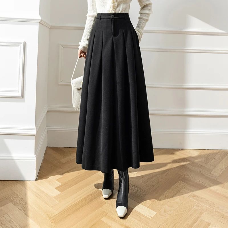 Elegant A-Line Woolen Maxi Skirt – High Waist Pleated Long Winter Skirt for Women