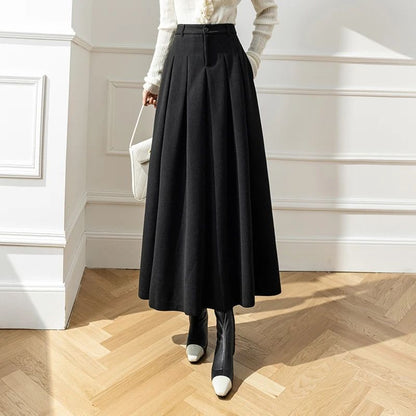 Elegant A-Line Woolen Maxi Skirt – High Waist Pleated Long Winter Skirt for Women