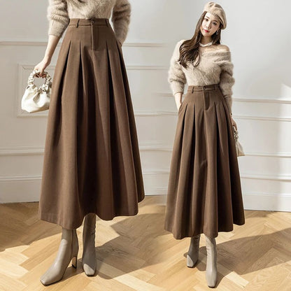 Elegant A-Line Woolen Maxi Skirt – High Waist Pleated Long Winter Skirt for Women