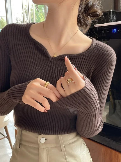 2025 Basic V-Neck Chic Pullover – Slim Ribbed Knitted Sweater for Autumn & Winter