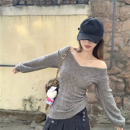Fashion Vintage V-Neck Knitted Top – Early Autumn Slim Sexy Gray Pullover Sweater for Women