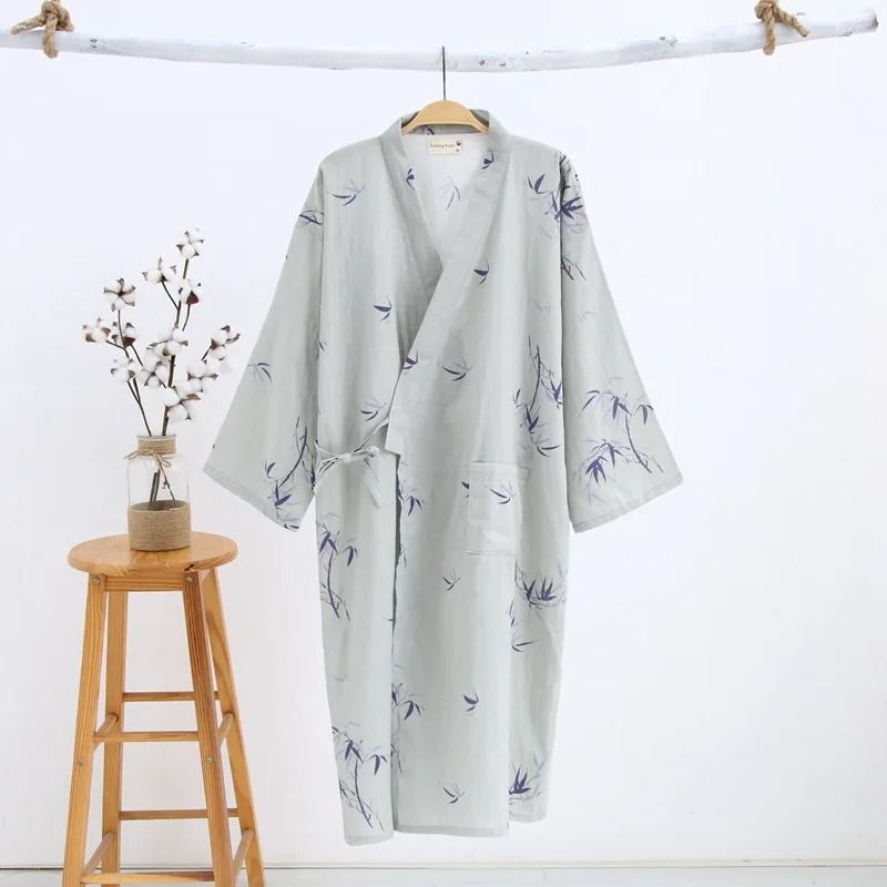 2026 Premium Men's 100% Cotton Gauze Robe – Loose Thin Japanese Yukata & Hooded V-Neck Bathrobe