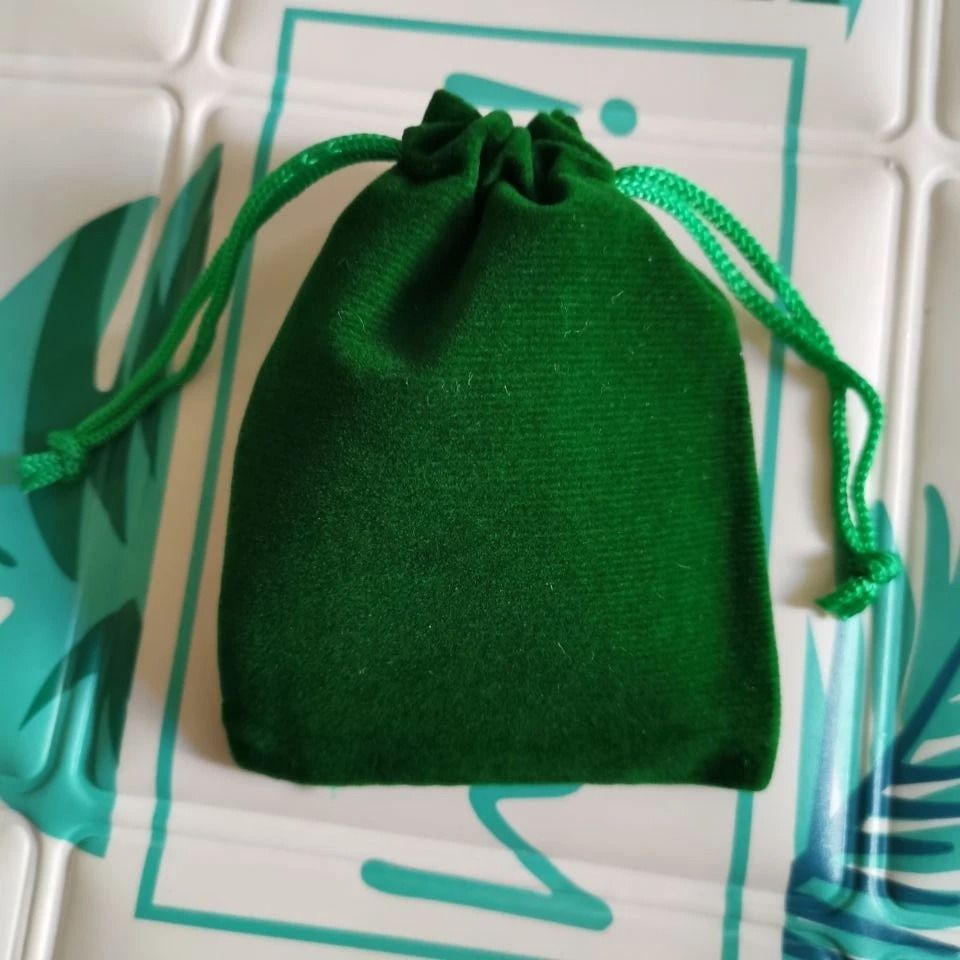 Drawstring Velvet Jewelry Bags – High-Performance Necklace Packaging & Luxury Gift Pouches (100pcs/lot)