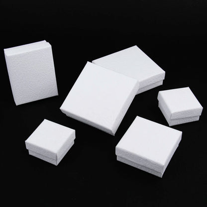 Square Jewelry Organizer Box – High-Performance White Kraft Paper Display & Gift Boxes for Engagement Rings & Accessorie