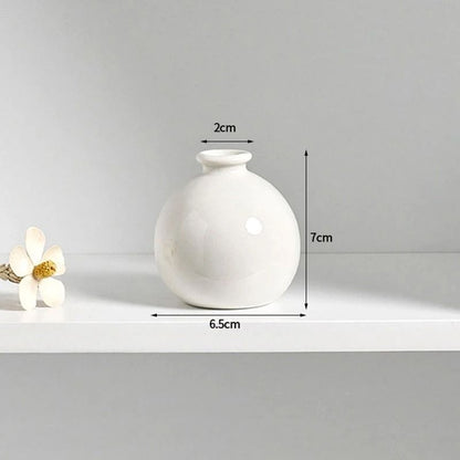 Korean Style Ceramic Bud Vase – High-Performance Mini Flower Vase & Single Stem Decorative Floral Holder