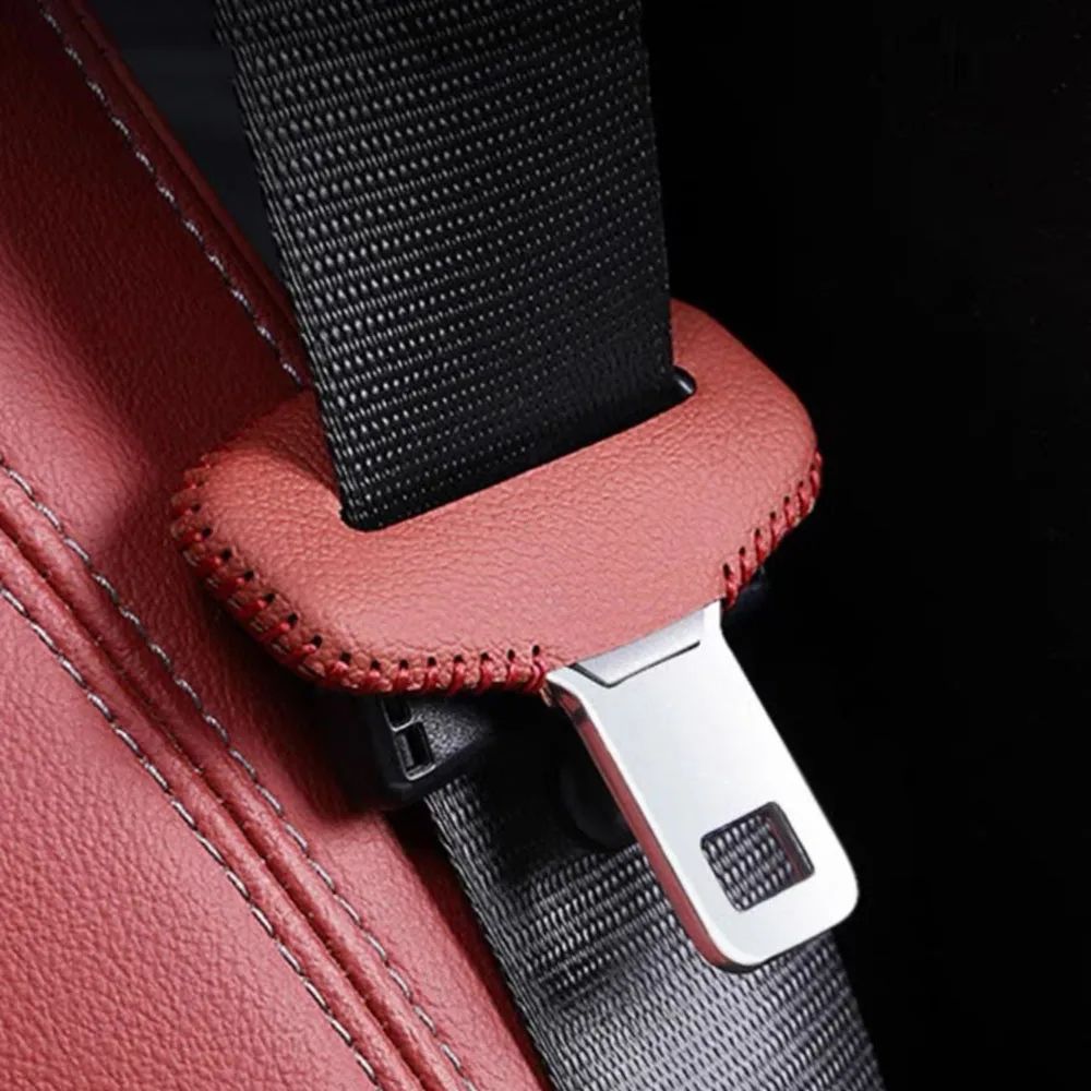 Universal seat belt buckle cover in PU Leather – Anti-Scratch, Quiet-Ride Protector for Car Interiors