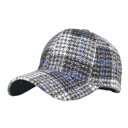 Classic Checkered Baseball Cap – All-Season Sun Visor Cap with Adjustable Fit for Men & Women