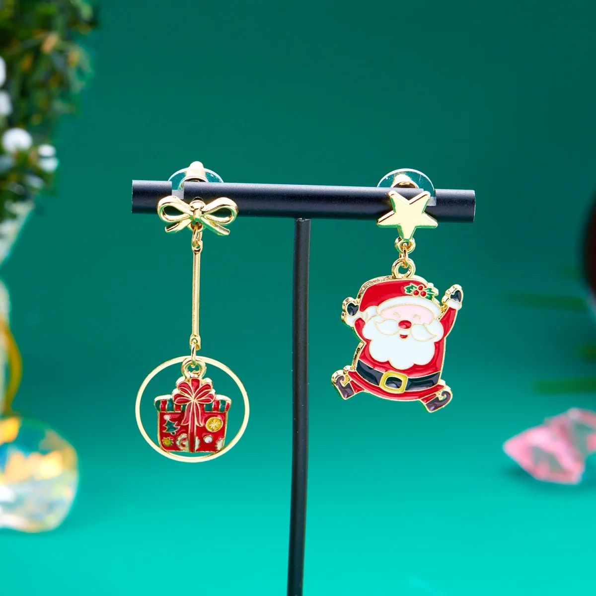 Asymmetric Santa Claus Tassel Christmas Drop Earrings