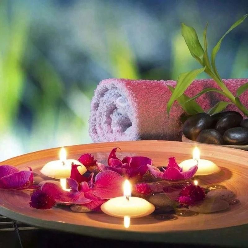 Elegant Unscented Floating Disc Candles