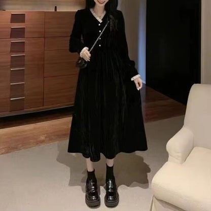French Retro Velvet V Neck Dress Hepburn Style Black Velvet Dress Elegant Slim Long Velvet Dress