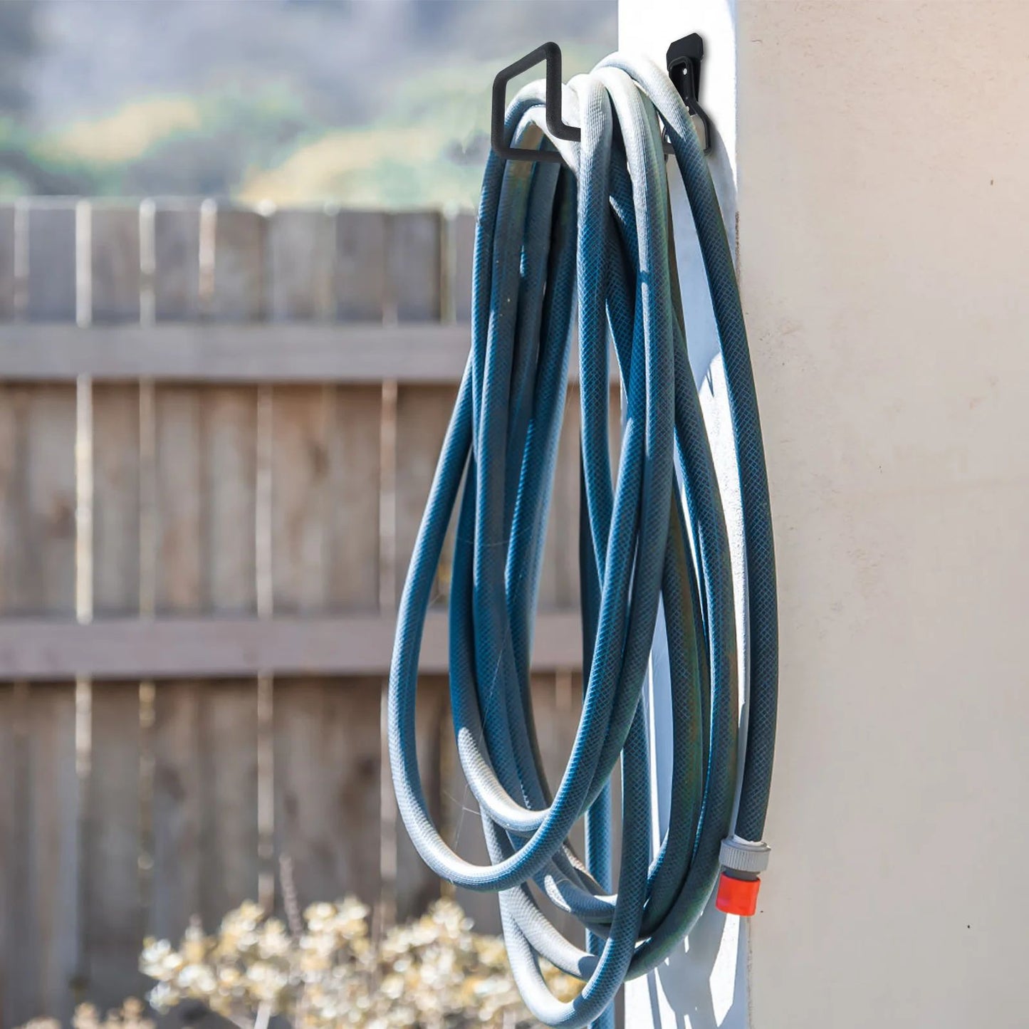 Heavy Duty Wall Mounted Garden Hose Holder Metal Hose Hanger for Outdoor Storage
