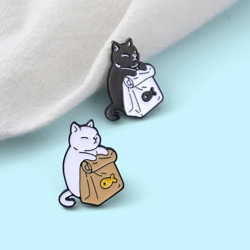 Cute Cat Brooch Pin Set Cartoon Animal Lapel Badge