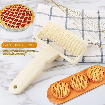 Creative Lattice Roller Cutter for Perfect Pastry & Pizza Dough Designs