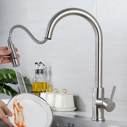 Stainless Steel Kitchen Pull-Out Faucet – Hot & Cold Splash-Proof Telescopic Sink Mixer