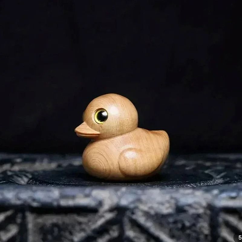 Funny Duck Statue Wooden Middle Finger Duck Figurine Quirky Desk Decoration