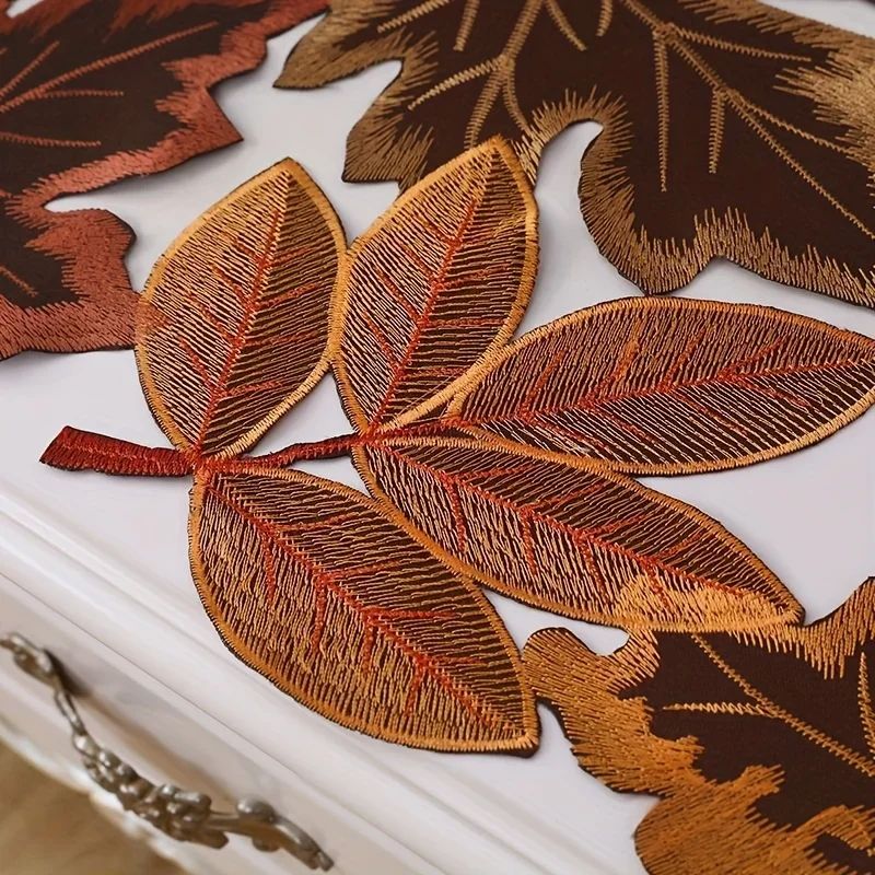 Autumn Maple Leaf Table Runner – Rustic Farmhouse Thanksgiving Table Decor