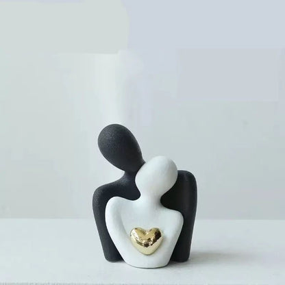 Romantic Couple Embrace Statue – Love Figurine Decor for Bedroom & Valentine's Gift