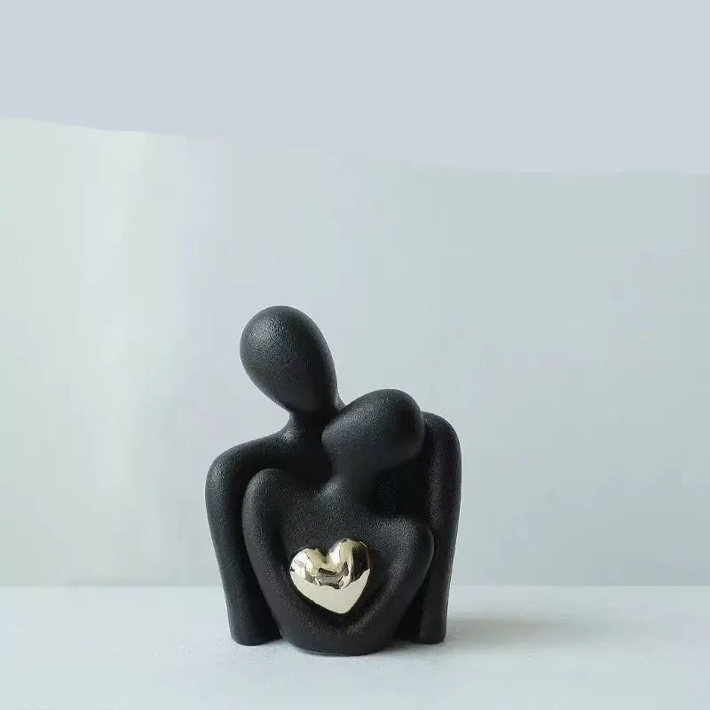 Romantic Couple Embrace Statue – Love Figurine Decor for Bedroom & Valentine's Gift