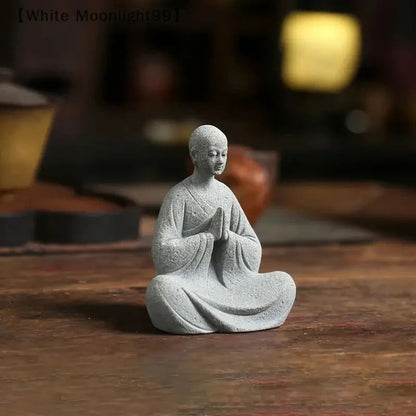 Zen Wishing Monk Resin Figurine – Buddhist Micro Landscape Decor for Aquarium, Garden & Meditation Space