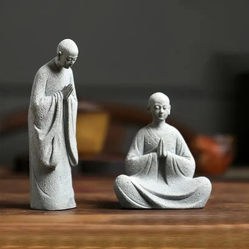 Zen Wishing Monk Resin Figurine – Buddhist Micro Landscape Decor for Aquarium, Garden & Meditation Space