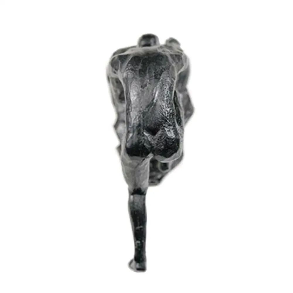 Modern Climbing Man Wall Sculpture Resin 3D Athlete Wall Art Decor
