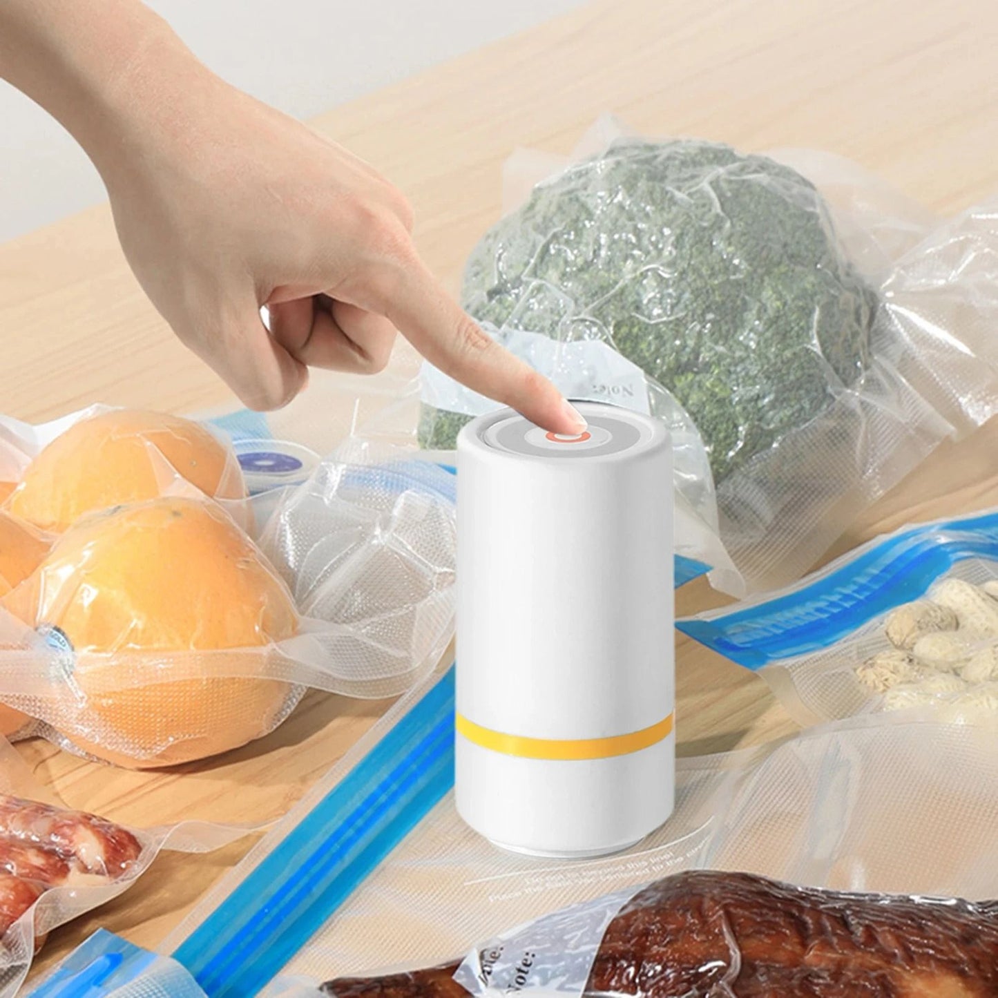 Reusable Vacuum Food Storage Bag Set – USB Electric Pump Sealing System – Eco-Friendly BPA-Free Zipper Bags for Sous Vid