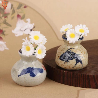 Chinese Style ceramic toothpick holder and cotton swab jar mini retro vase